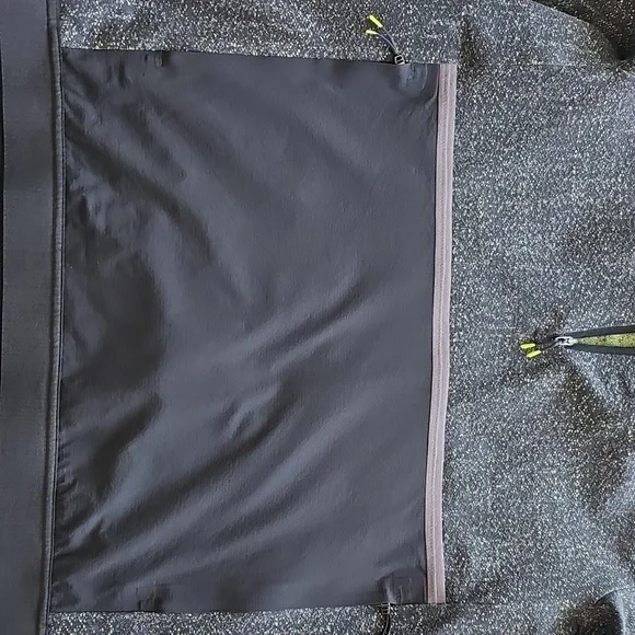 Lululemon Athletica Black and Gray Hooded Windbreaker - Picture 3 of 5